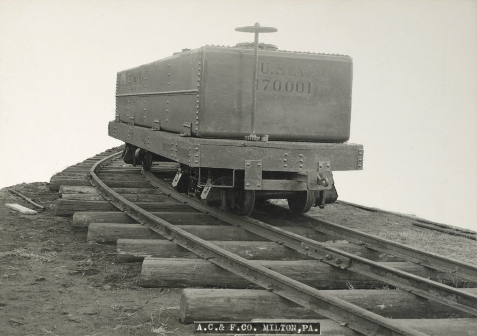 Military Administration - Transportation - Rail - Construction - 60 CM GAUGE TANK CAR - NARA - 45502045 (cropped)