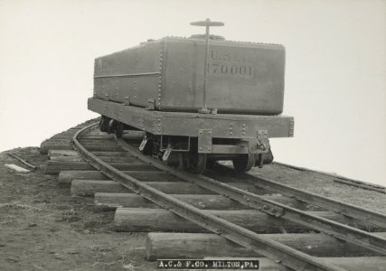 Military Administration - Transportation - Rail - Construction - 60 CM GAUGE TANK CAR - NARA - 45502045 (cropped)