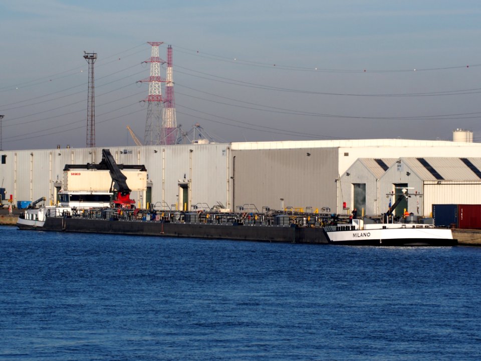 Milano (ship, 2004), ENI 02326863, Port of Antwerp