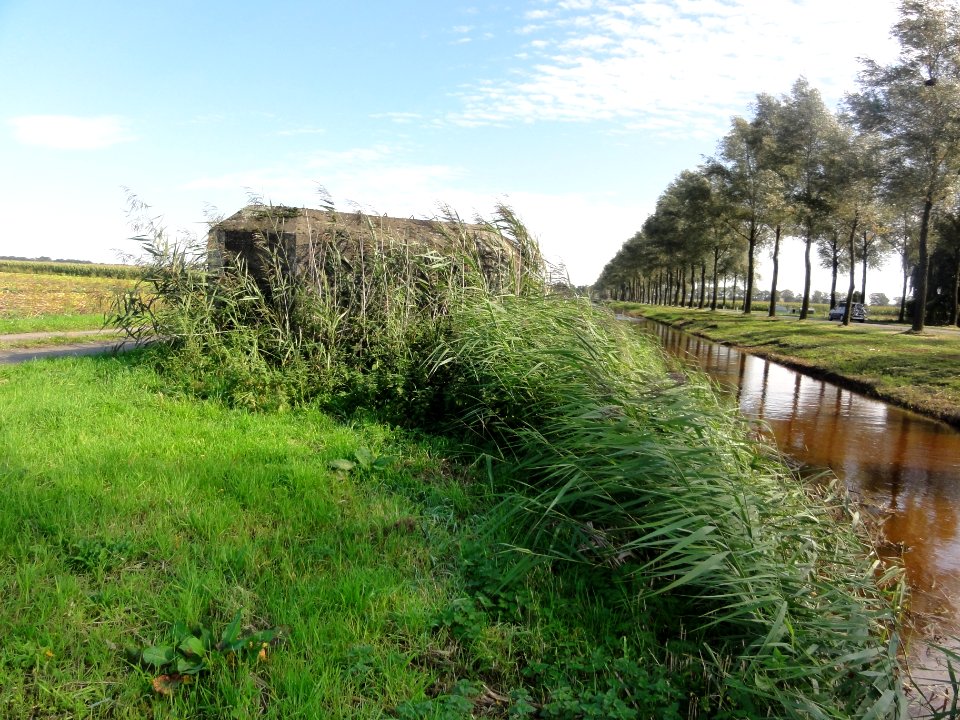 Mill Rijksmonument 525555 S-Kazemat 521 langs Defensiekanaal