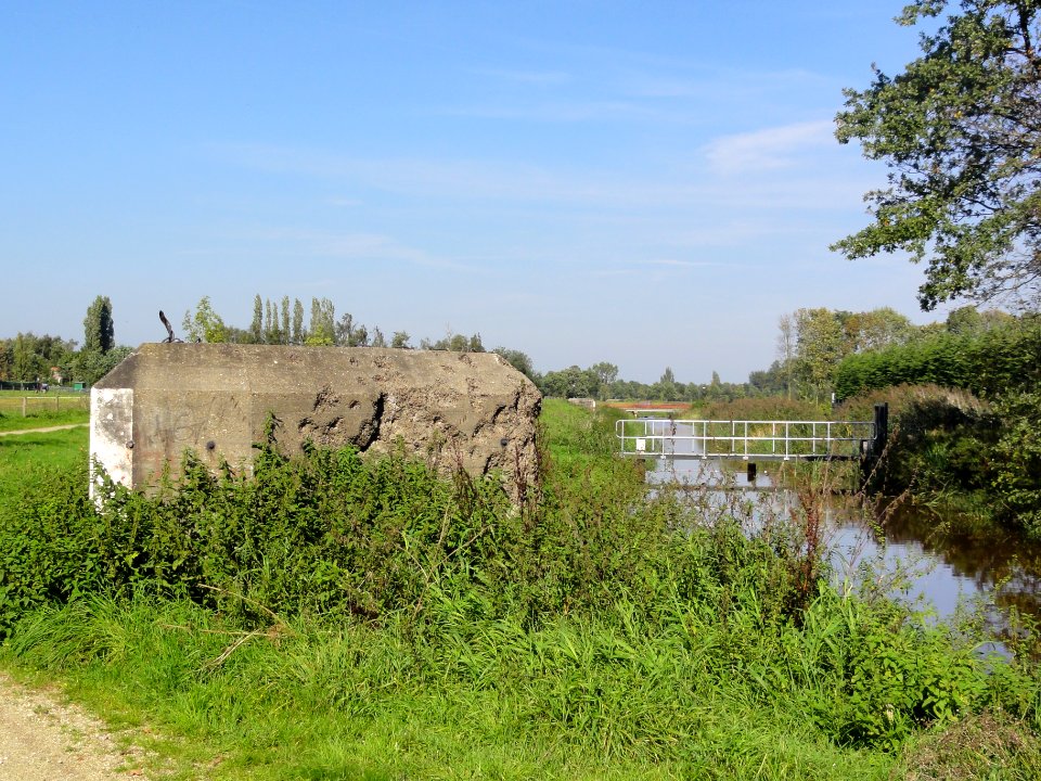 Mill Rijksmonument 525573 S-Kazemat 539 langs Defensiekanaal