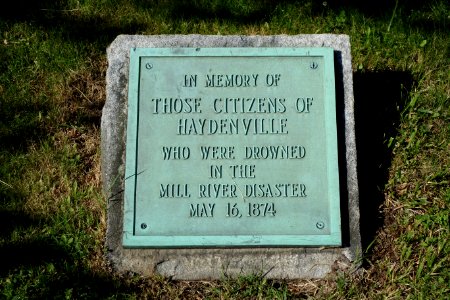 Mill River Disaster memorial - Haydenville, MA - DSC07925