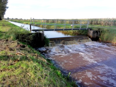 Mill Rijksmonument 525548 stuw in Defensiekanaal tussen kazemat 521 en 522