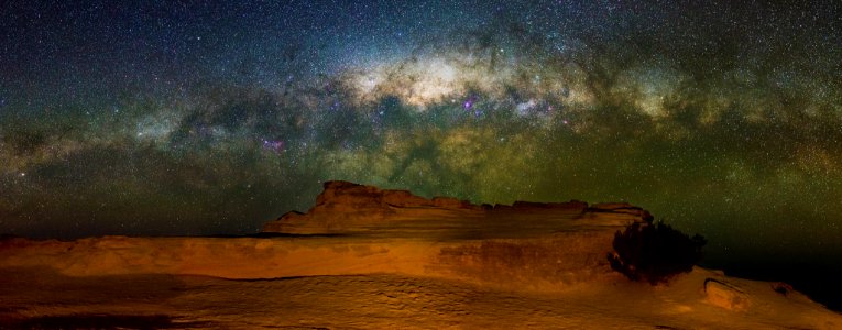 Milky Way Setting Over The Pinnacles Western Australia (187209847)