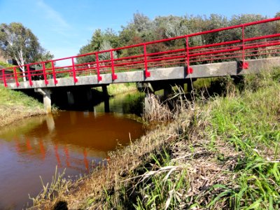 Mill Rijksmonument 509267 Defensiekanaal met brug Koestraat