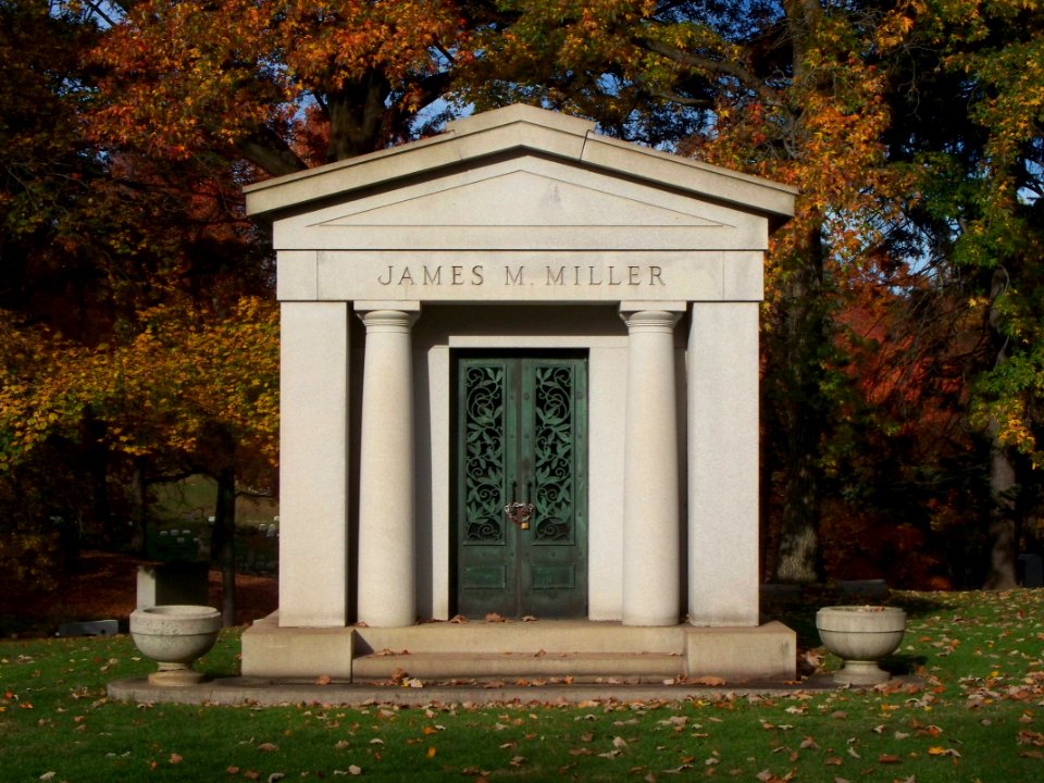 Miller (James M.) Mausoleum, Allegheny Cemetery, 2015-11-02, 01