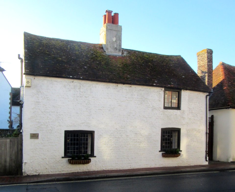 Mill Cottages, High Street, Rottingdean (NHLE Code 1381629) (December 2016)
