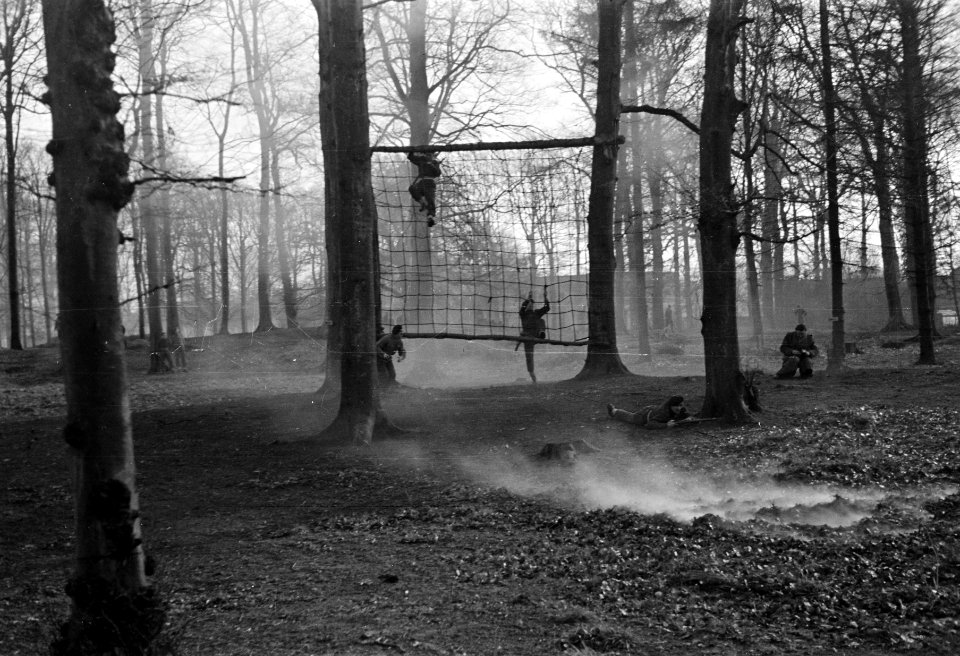 Militair opleidingskamp te Bloemendaal(bezoek Generaal Kruls ), Bestanddeelnr 901-5115