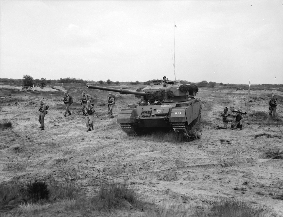Militaire oefening Cross Country, Bestanddeelnr 909-6605