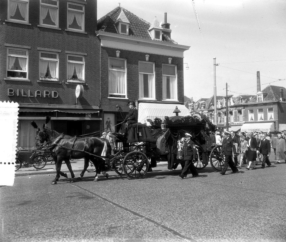 Militaire begrafenis Den Haag, Bestanddeelnr 907-1870