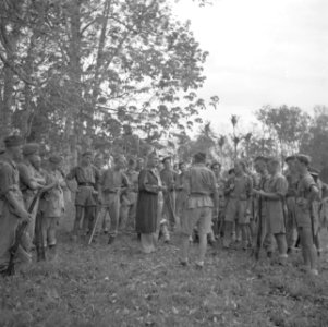 Militaire oefening, waarschijnlijk op Malakka, Bestanddeelnr 255-8379
