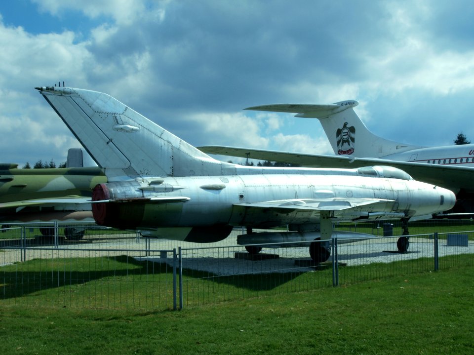Mikoyan Gurevich MiG-21F-13 'Fishbed-C' - 1217 - East-German Air Force pic4