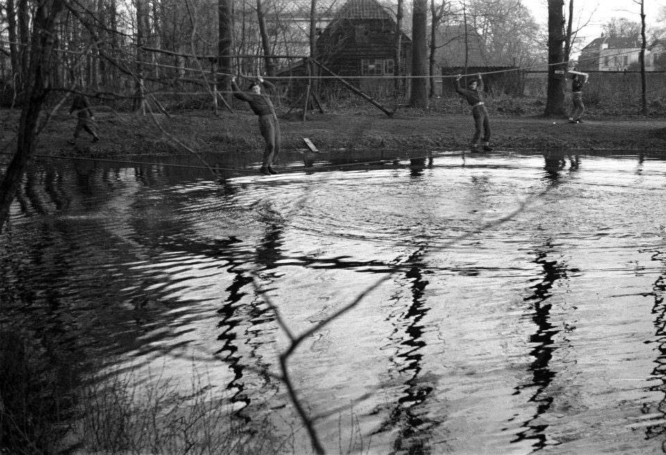 Militair opleidingskamp te Bloemendaal(bezoek Generaal Kruls ), Bestanddeelnr 901-5131