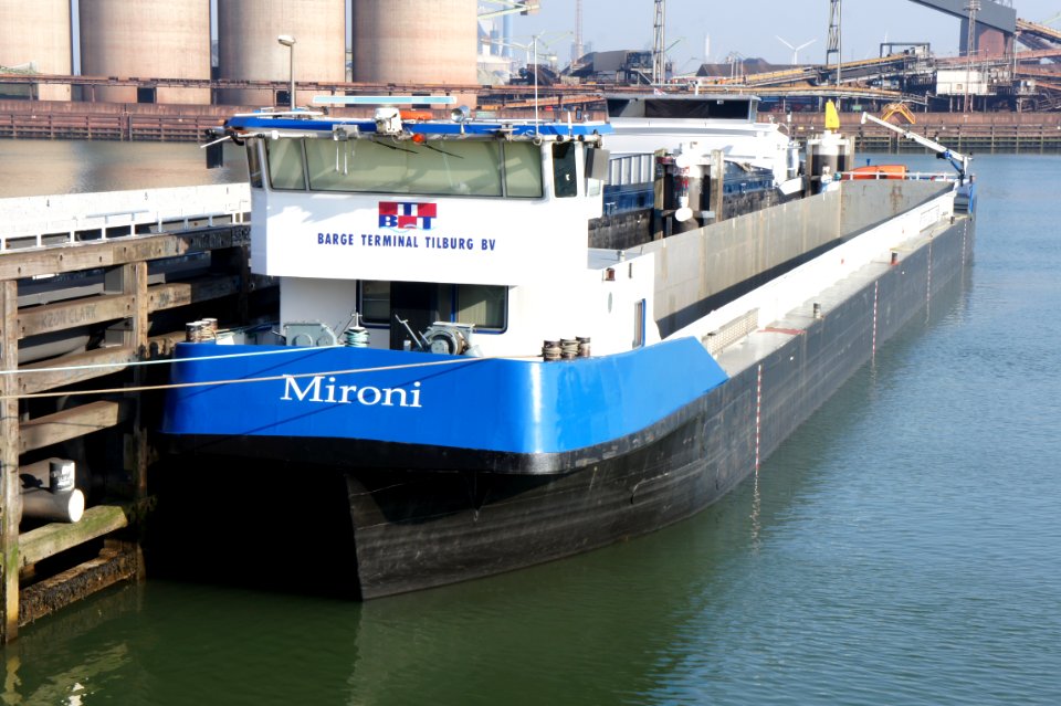 Mironi, ENI 02325154, Hartelhaven, Port of Rotterdam, pic2