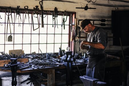 Workshop craftsman equipments photo