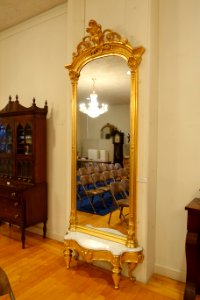 Mirror, c. 1900, glass, marble, wood, gilt - Old Colony History Museum - Taunton, Massachusetts - DSC03766