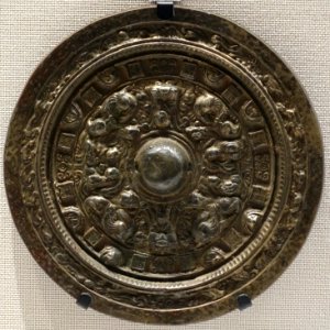 Mirror, China, Kofun period, 400s-500s AD, bronze - Tokyo National Museum - Ueno Park, Tokyo, Japan - DSC09161
