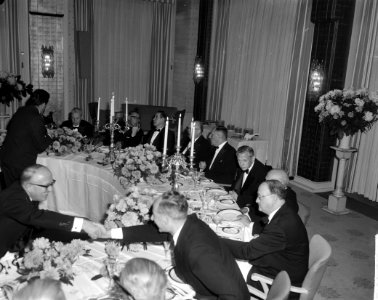 Ministersconferentie van de West Europese Unie in Den Haag De ministers aan het, Bestanddeelnr 915-6730