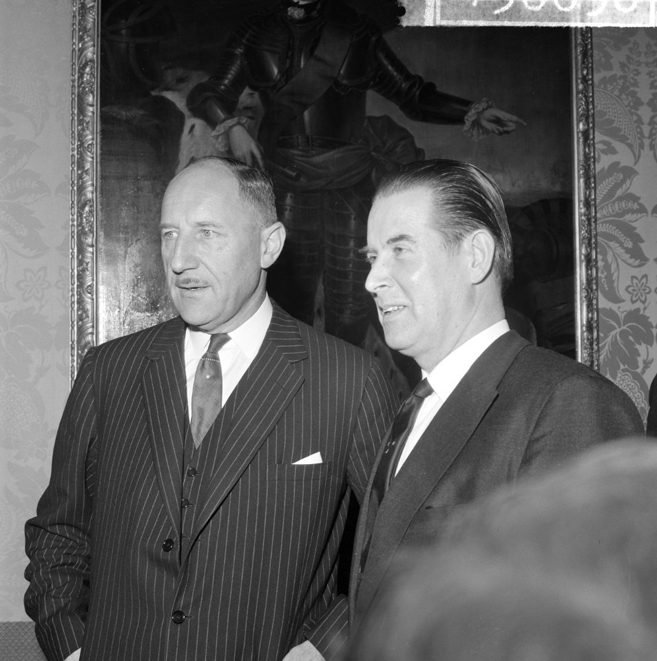Ministersconferentie van de West Europese Unie in Den Haag begonnen Luns en Sch, Bestanddeelnr 915-6696