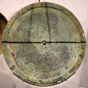 Mirror, China, Song dynasty, 960-1279, bronze - Royal Ontario Museum - DSC04220