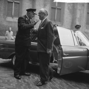 Ministersconferentie van de West Europese Unie in Den Haag begonnen Aankomst , Bestanddeelnr 915-6688
