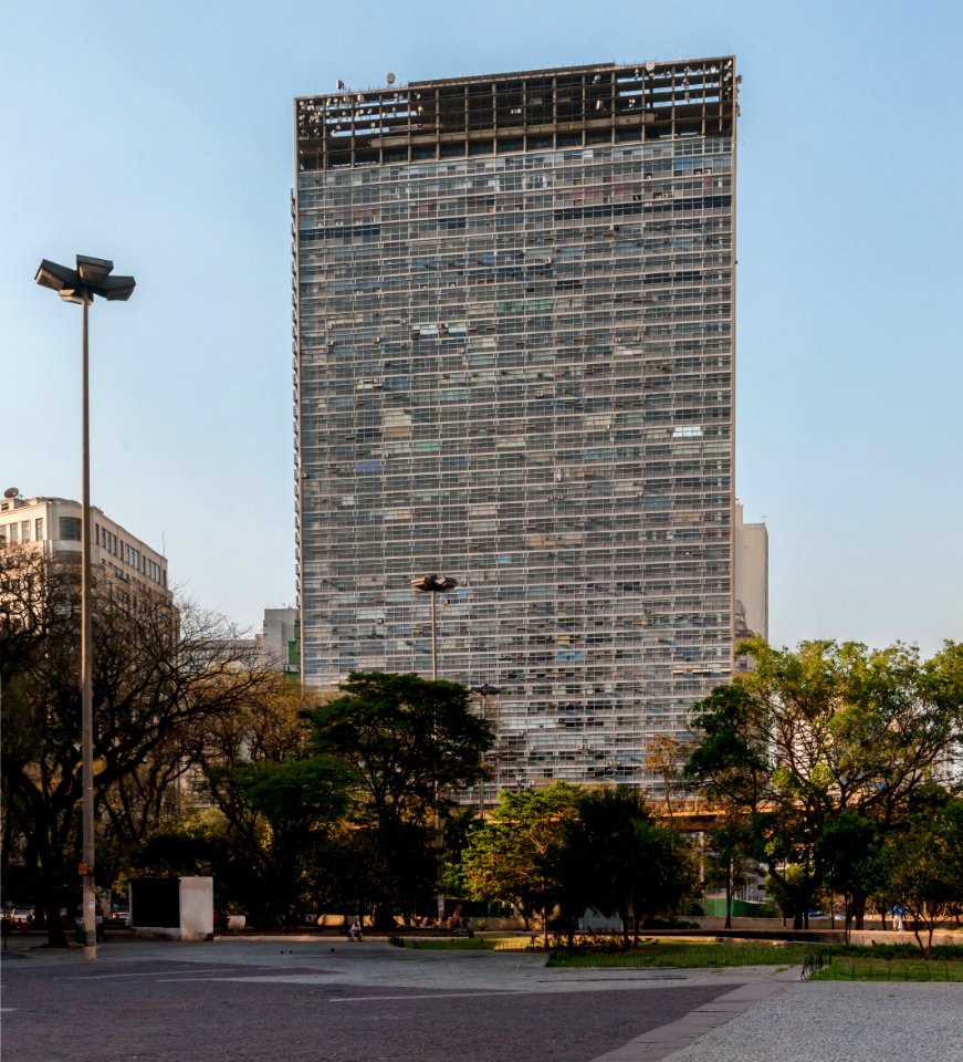 Mirante do Vale Building