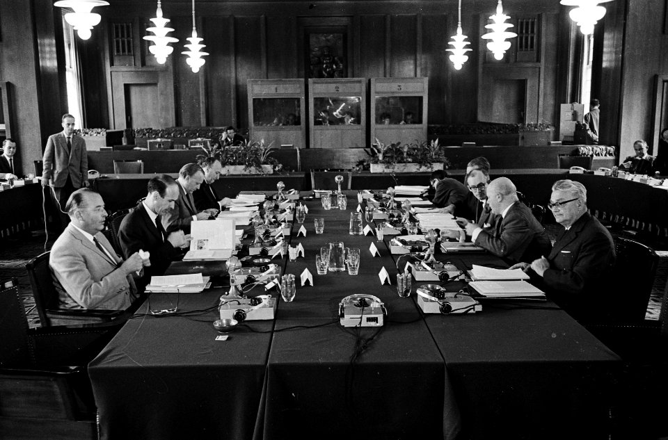 Ministers van Financien van de landen van de EEG bijeen Amsterdamse stadhuis, ov, Bestanddeelnr 916-6623