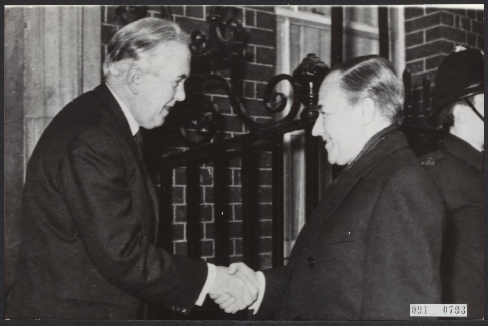 Ministers-presidenten, minister, bezoeken, Jong,P.J.S., Luns,J.M.A., Wilson,H., , Bestanddeelnr 091-0793