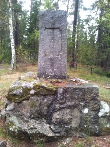 Minnesmärke (Södertälje 14.1) 2014a