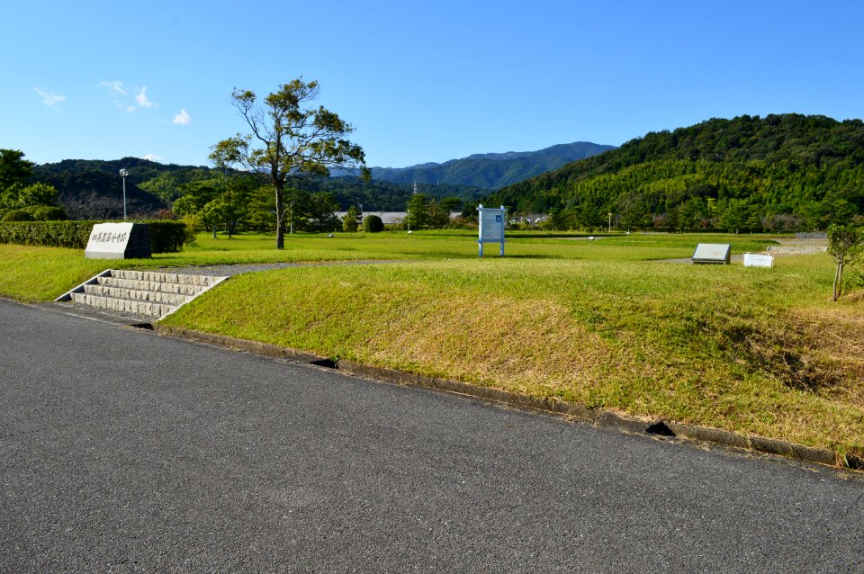 Mino Kokubunji-ato, nanmon-ato-2