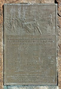 Minute Men Memorial, view 2 - Medford, Massachusetts - DSC04705
