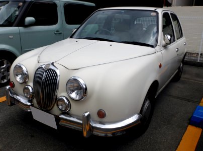 Mitsuoka Viewt (1st generation) front