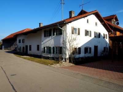 Mittelstetter Strasse 12 (Erpfting)