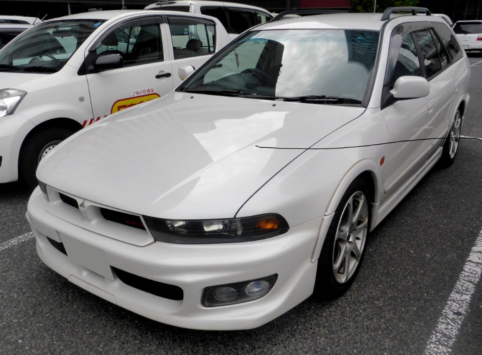 Mitsubishi LEGNUM VR-4 TYPE S (EC-5W) front