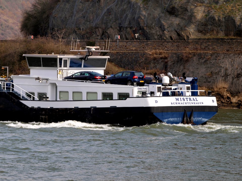 Mistral, ENI 04807440 at the Rhine river pic2