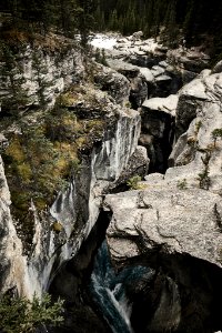 Mistaya Canyon (181167705)