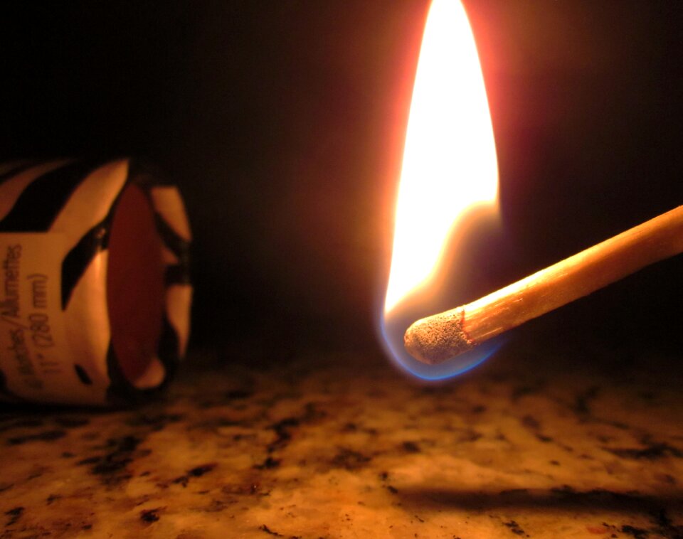 Flame burn matchstick