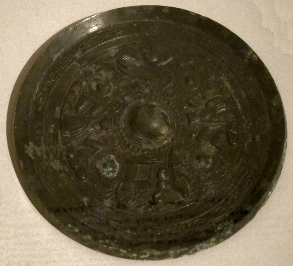 Mirror with the Royal Mother of the West and the Royal Father of the East, Eastern Han dynasty