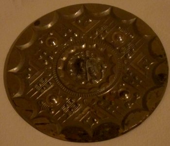 Mirror with continuous arc design, Western Han dynasty, bronze, Honolulu Museum of Art, V