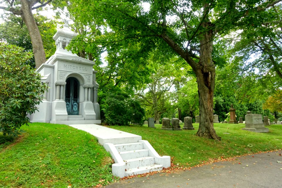 Mitchell - Newton Cemetery & Arboretum - Newton Center, MA - DSC07040