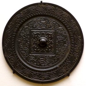 Mirror with TLV designs, China, Han dynasty, 1st century BC to first century AD, bronze - Ethnological Museum, Berlin - DSC02150