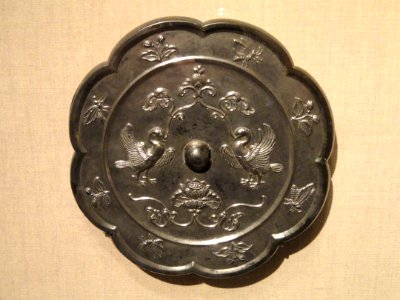 Mirror, Tang dynasty, 8th century AD, bronze - Arthur M. Sackler Gallery - DSC05940