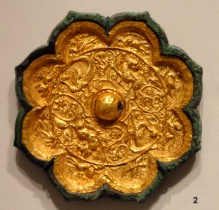 Mirror with Foliate Rim and Inset Gold Plaque, 8th century, Tang dynasty, China, cast bronze with gold inset - Sackler Museum - DSC02599