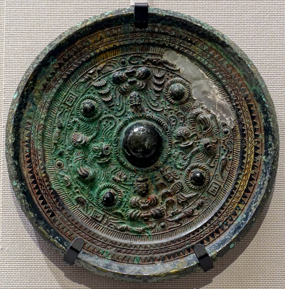 Mirror with triangular rim and dragon and tiger design, 8 of 12, Japan, Kofun period, 200s-300s AD, bronze - Tokyo National Museum - Tokyo, Japan - DSC09179
