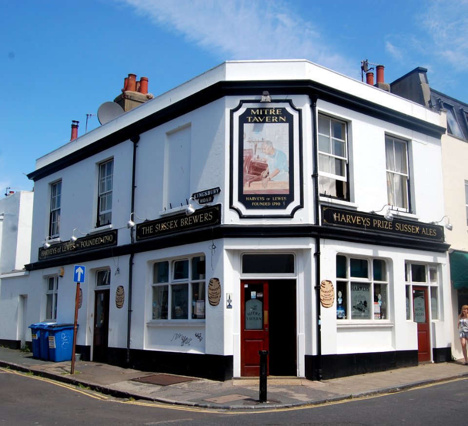 Mitre Tavern, 13 Baker Street, Brighton (July 2019) (4)