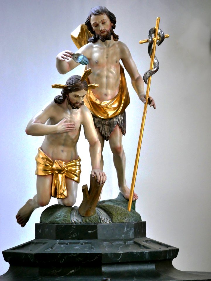 Mittelberg St.Michael Taufstein H6a