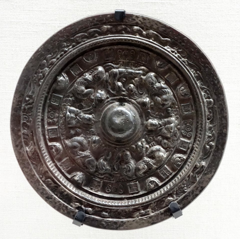 Mirror with Design of Divinities and Animals, China, from the Eta Funayama Tomb - Tokyo National Museum - DSC06414