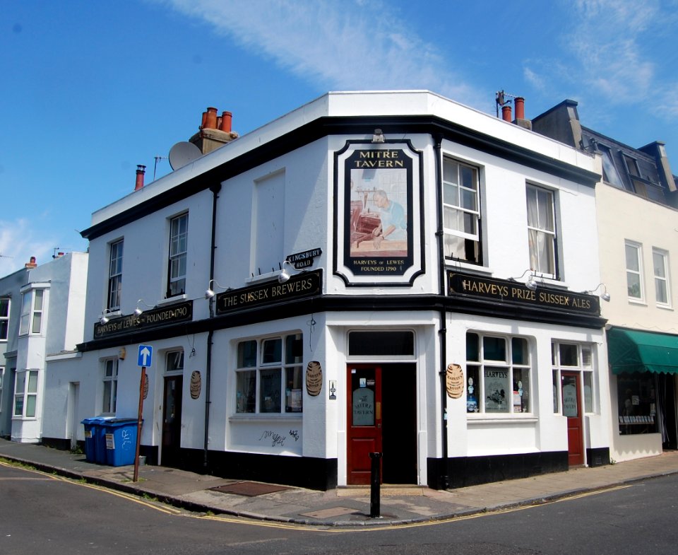 Mitre Tavern, 13 Baker Street, Brighton (July 2019) (3)
