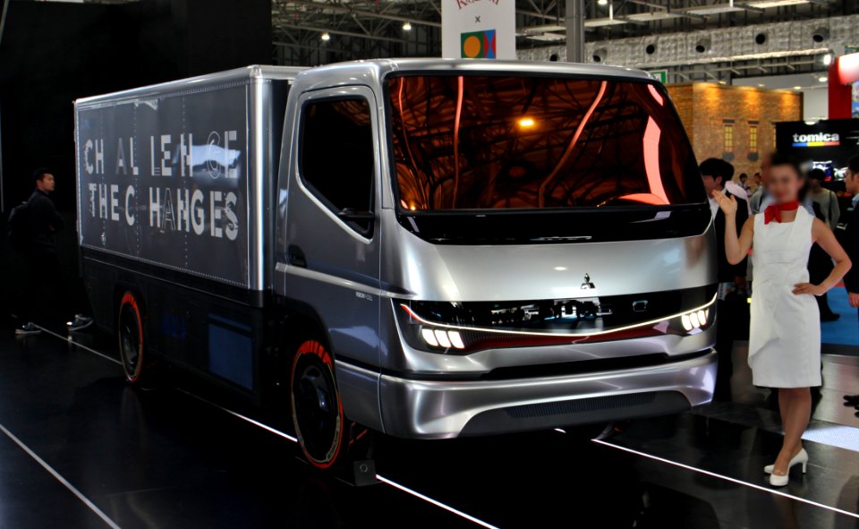 Mitsubishi Fuso Vision F-Cell