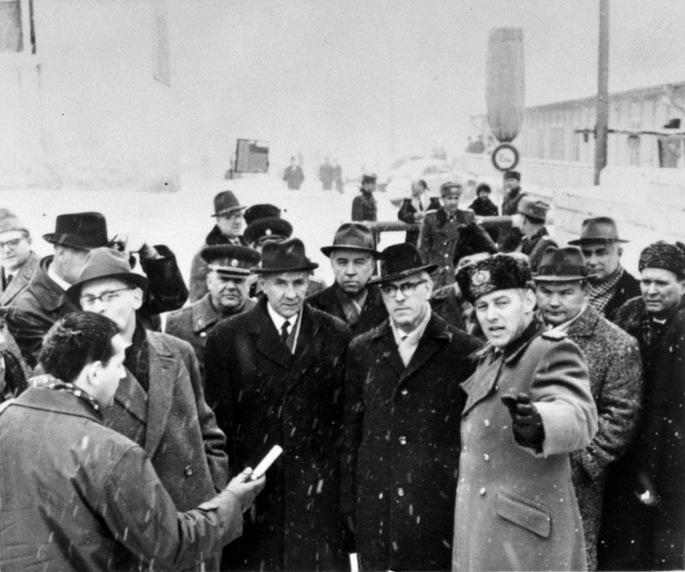 Minister president Kosygin in Berlijn, rechts naast Kosygin de Duitse DDR minist, Bestanddeelnr 917-4901